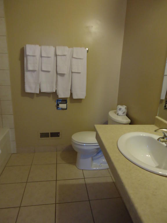 Kingsway Motel