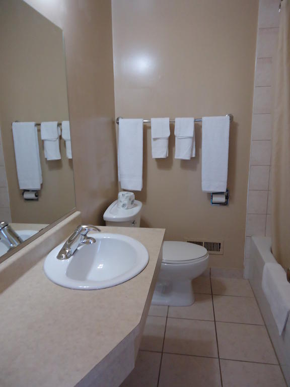 Kingsway Motel 2*